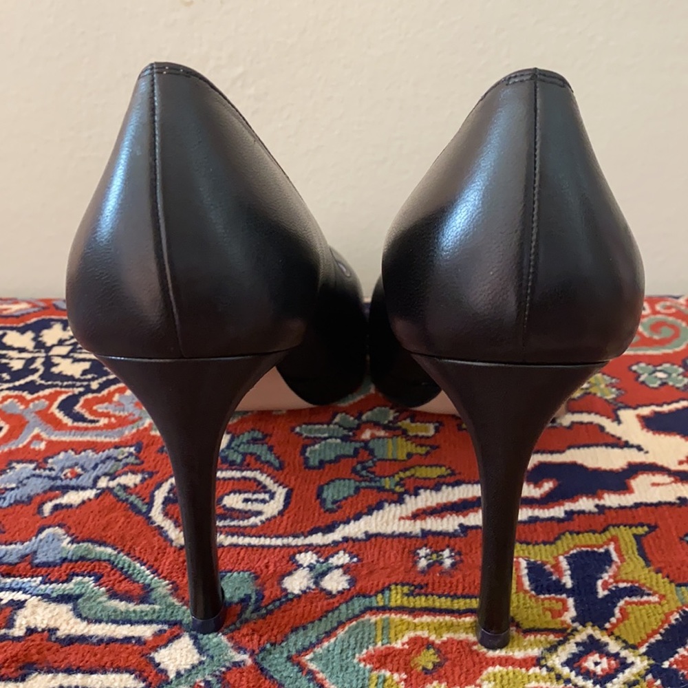 Stewart Wiseman The Beatrix Pump In Black Leather - Picture 8 of 15